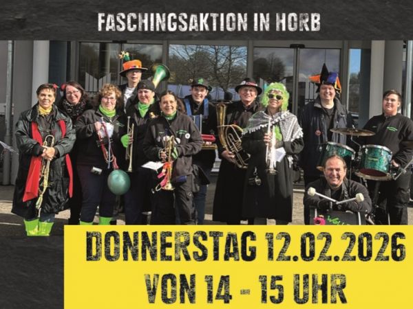 Ein Bild der Narrenkapelle Muggaseggele und der Werbung für die Berliner-Box